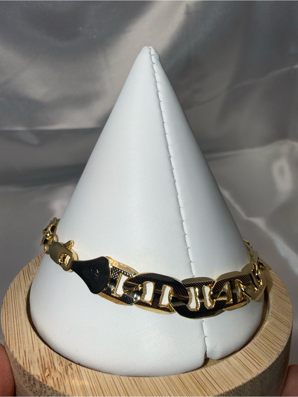 8.5 Inch 18K Gold Dipped 14K Stamped Figaro Bracelet